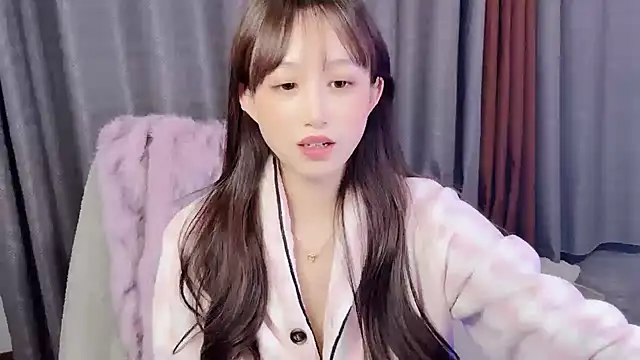 xiaotaozi163 online show from 23, 12, 2024