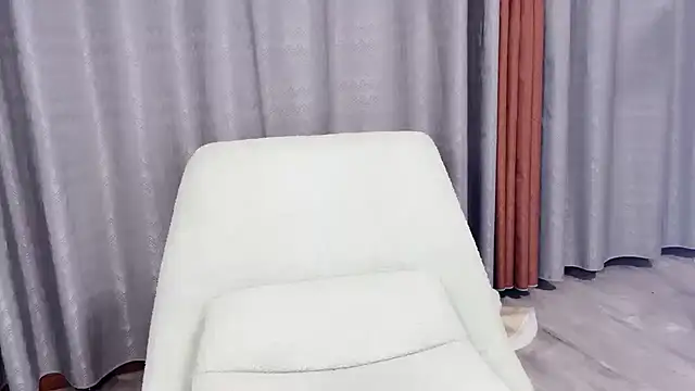 xiaotaozi163 online show from 10, 1, 2025