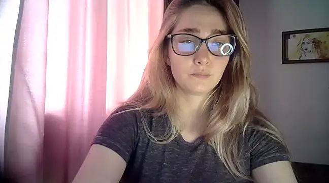 Snapshot of katy_pp chatting on 9, 1, 2025 katy pp online show from 9, 1, 2025