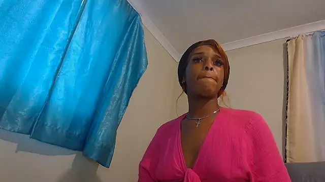 Snapshot of sexychane chatting on 12, 1, 2025 sexychane online show from 12, 1, 2025