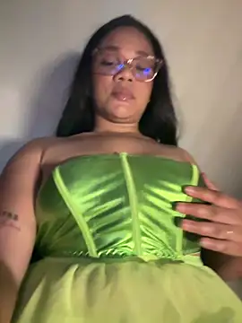 Snapshot of ashley_Tompson1 chatting on 8, 7, 2026 ashley Tompson1 online show from 8, 7, 2026