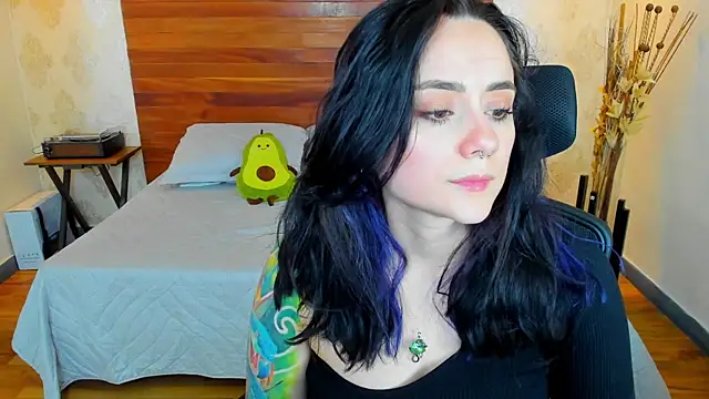 KatherineBond online show from 10, 12, 2024