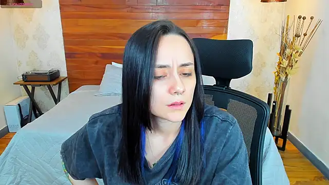 KatherineBond online show from 12, 12, 2024