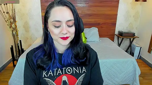 KatherineBond online show from 16, 12, 2024