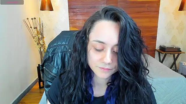 KatherineBond online show from 21, 12, 2024