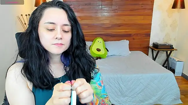 KatherineBond online show from 5, 1, 2025
