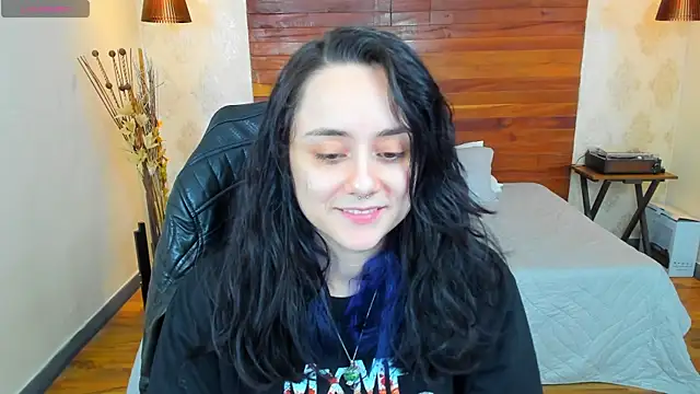 KatherineBond online show from 5, 1, 2025