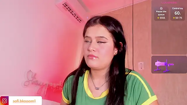 Sofi Blossom online show from 14, 1, 2025