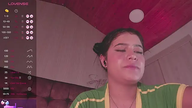 Sofi Blossom online show from 2, 2, 2025