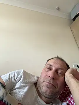 Snapshot of meateater1 chatting on 10, 3, 2026 meateater1 online show from 10, 3, 2026