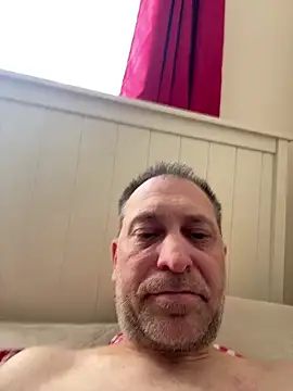 Snapshot of meateater1 chatting on 14, 4, 2026 meateater1 online show from 14, 4, 2026