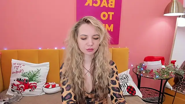 Snapshot of EvaMoran chatting on 11, 1, 2025 EvaMoran online show from 11, 1, 2025