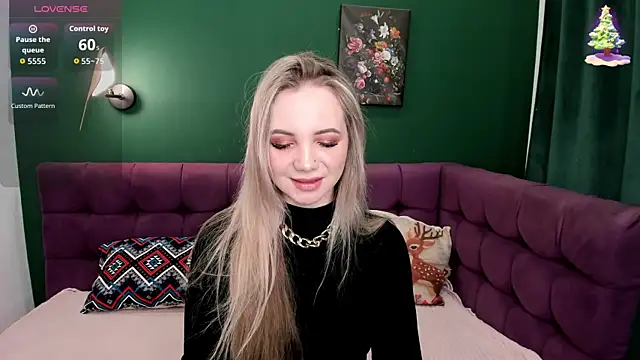 Snapshot of EvaMoran chatting on 17, 4, 2026 EvaMoran online show from 17, 4, 2026