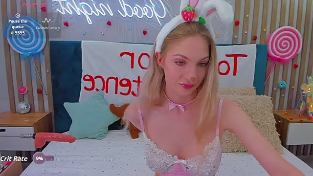 Emilly Hart online show from 23, 10, 2025