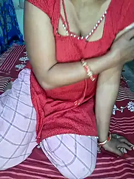 Snapshot of Priya_Bong chatting on 8, 1, 2025 Priya Bong online show from 8, 1, 2025