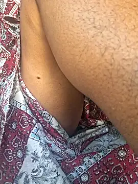 Snapshot of Priya_Bong chatting on 5, 3, 2026 Priya Bong online show from 5, 3, 2026