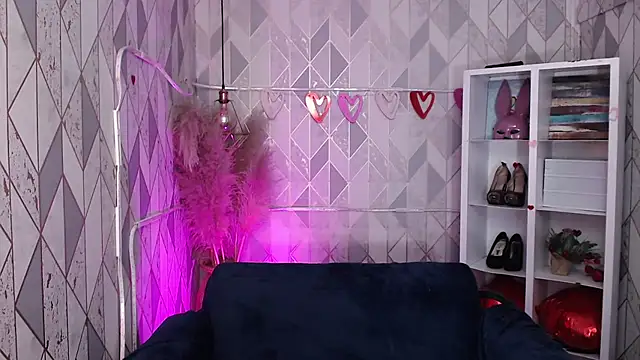 AnnaliOlsenX online show from 25, 4, 2026
