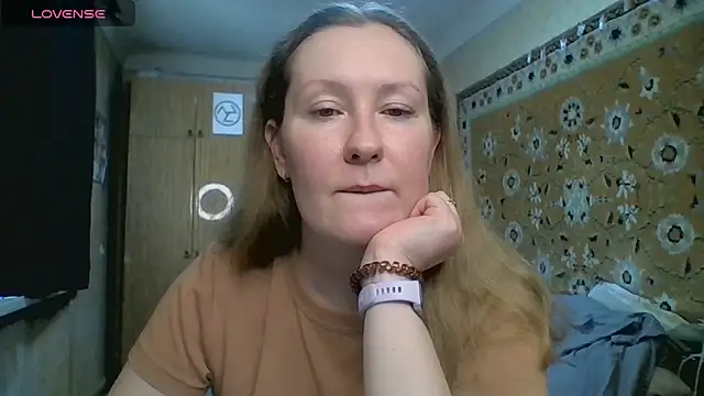 Snapshot of AnnaXLovers chatting on 14, 5, 2026 AnnaXLovers online show from 14, 5, 2026