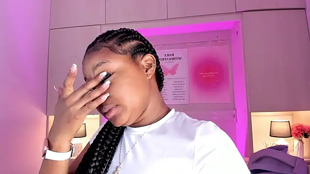 tamaraa smiith online show from 28, 9, 2025