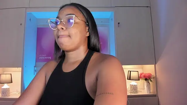 tamaraa smiith online show from 9, 5, 2026