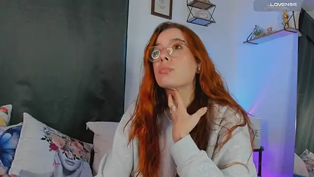 Manuela monroe online show from 27, 9, 2025