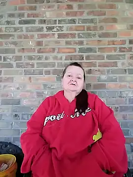 Snapshot of Bayou_Woman68 chatting on 3, 11, 2025 Bayou Woman68 online show from 3, 11, 2025