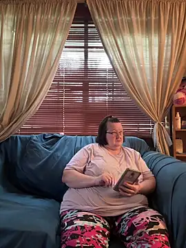 Bayou Woman68 online show from 30, 4, 2026