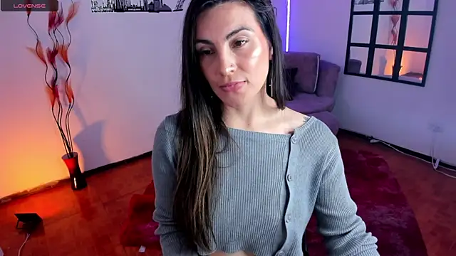 Elizabeth taylor b online show from 25, 2, 2025