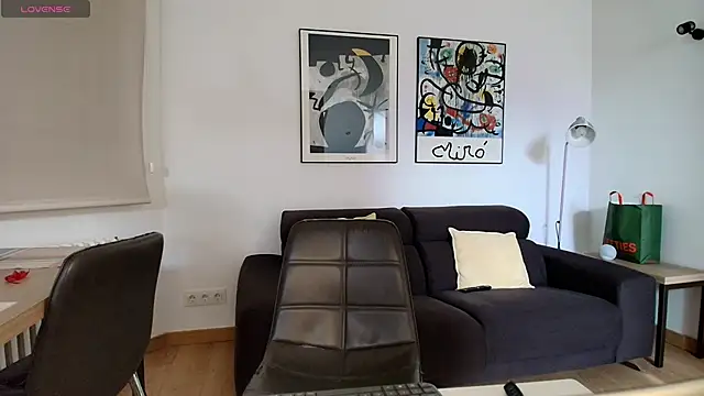 Arya 33 online show from 2, 12, 2025