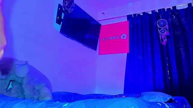 Snapshot of visaelX chatting on 22, 12, 2024 visaelX online show from 22, 12, 2024