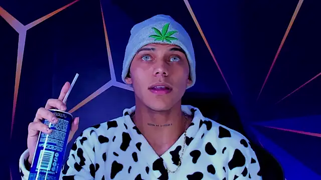 Snapshot of visaelX chatting on 26, 1, 2025 visaelX online show from 26, 1, 2025