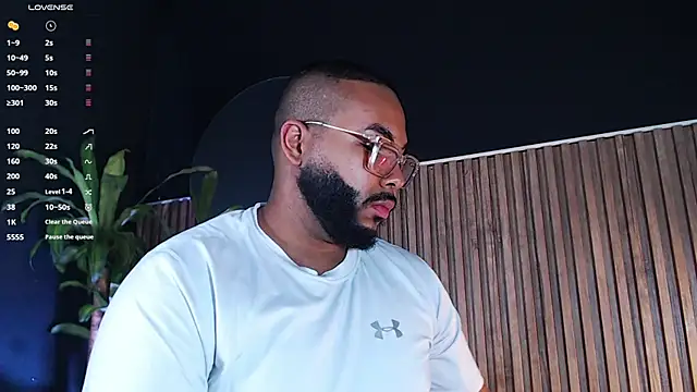 Snapshot of DilanJonnes_ chatting on 29, 12, 2024 DilanJonnes  online show from 29, 12, 2024