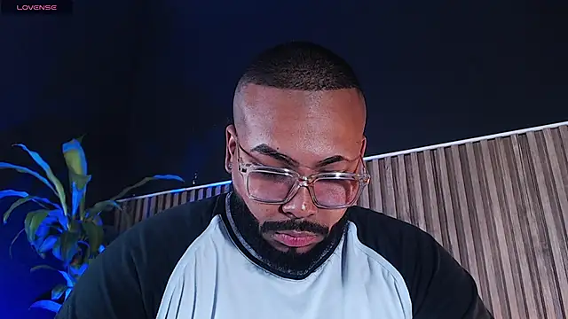 Snapshot of DilanJonnes_ chatting on 29, 1, 2025 DilanJonnes  online show from 29, 1, 2025