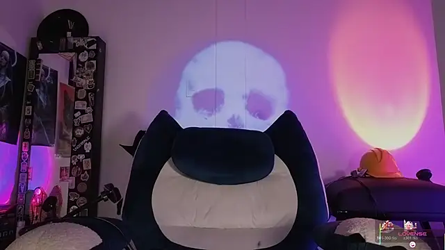 Ash gusbig online show from 23, 12, 2025