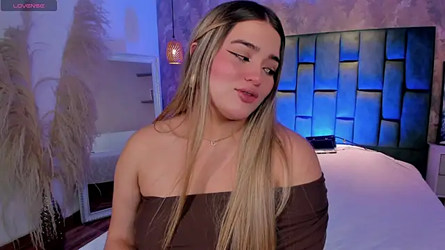 Snapshot of cattaleya___ chatting on 18, 6, 2026 cattaleya online show from 18, 6, 2026