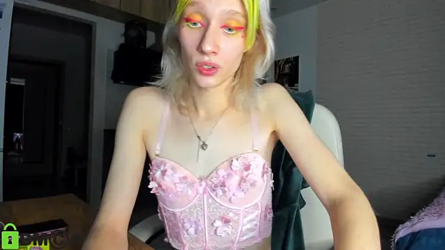 Snapshot of _Alice_Kitty chatting on 14, 11, 2025 Alice Kitty online show from 14, 11, 2025