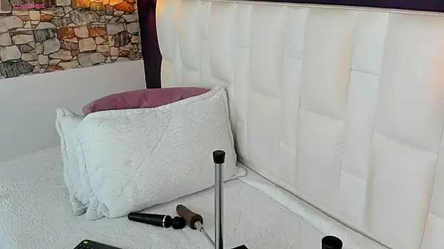 Snapshot of Abbyadams chatting on 24, 11, 2025 Abbyadams online show from 24, 11, 2025