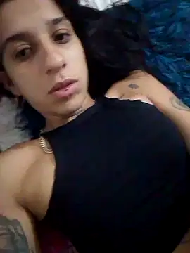 Snapshot of baby_liz01 chatting on 12, 10, 2025 baby liz01 online show from 12, 10, 2025