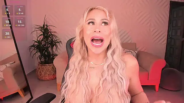 KylieCooper online show from 18, 2, 2025