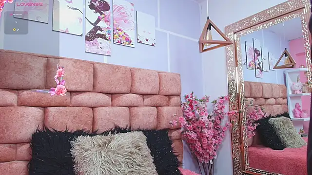 katecooper online show from 23, 1, 2025