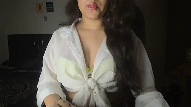Most-Beautiful-Queen online show from 12, 5, 2026