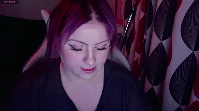 submissiveslut1996 online show from 16, 1, 2025