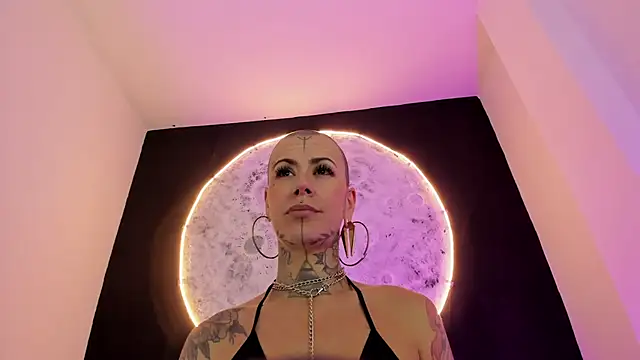 GinebraaFox  online show from 10, 3, 2025