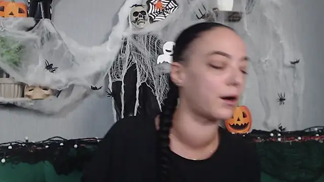 IzabelllNoir online show from 26, 10, 2025