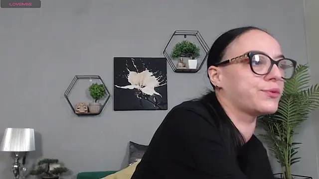 IzabelllNoir online show from 25, 3, 2026