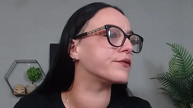 IzabelllNoir online show from 3, 5, 2026