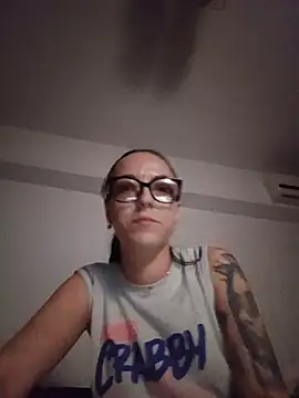 IzabelllNoir online show from 13, 5, 2026