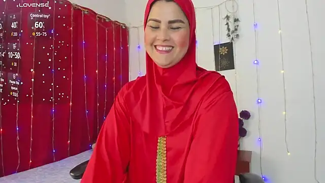 Snapshot of AishaAmin_ chatting on 25, 3, 2026 AishaAmin online show from 25, 3, 2026