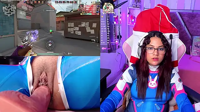 PetiteSophie  online show from 22, 12, 2024