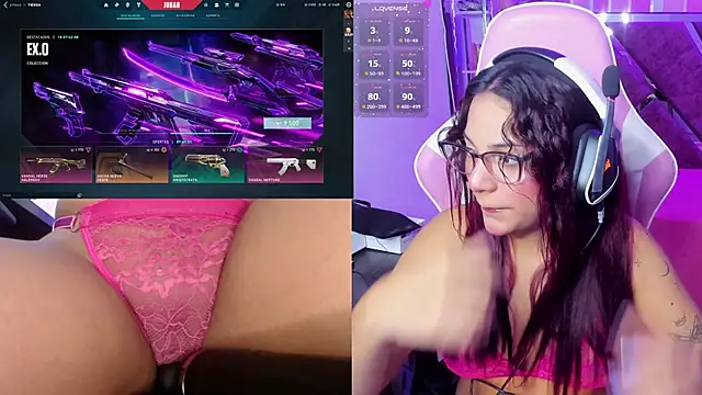 PetiteSophie  online show from 12, 1, 2025